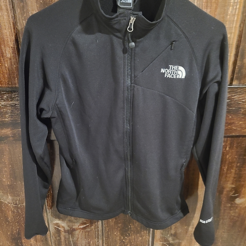 The North Face TKA stretch jacket